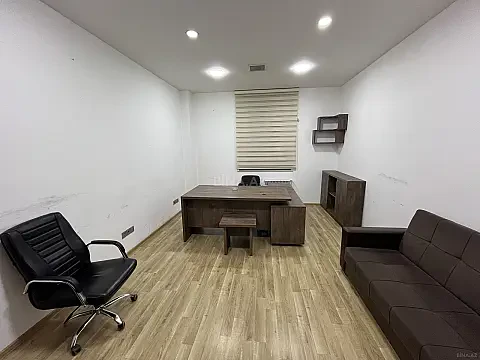 Kirayə verilir 1 otaqlı ofis 25 m² — Bakı, Nərimanov 1 otaq 25.00 m²