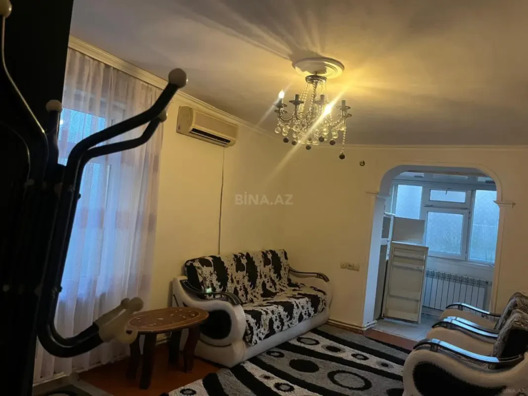 Kirayə verilir 2 otaqlı mənzil 35 m²