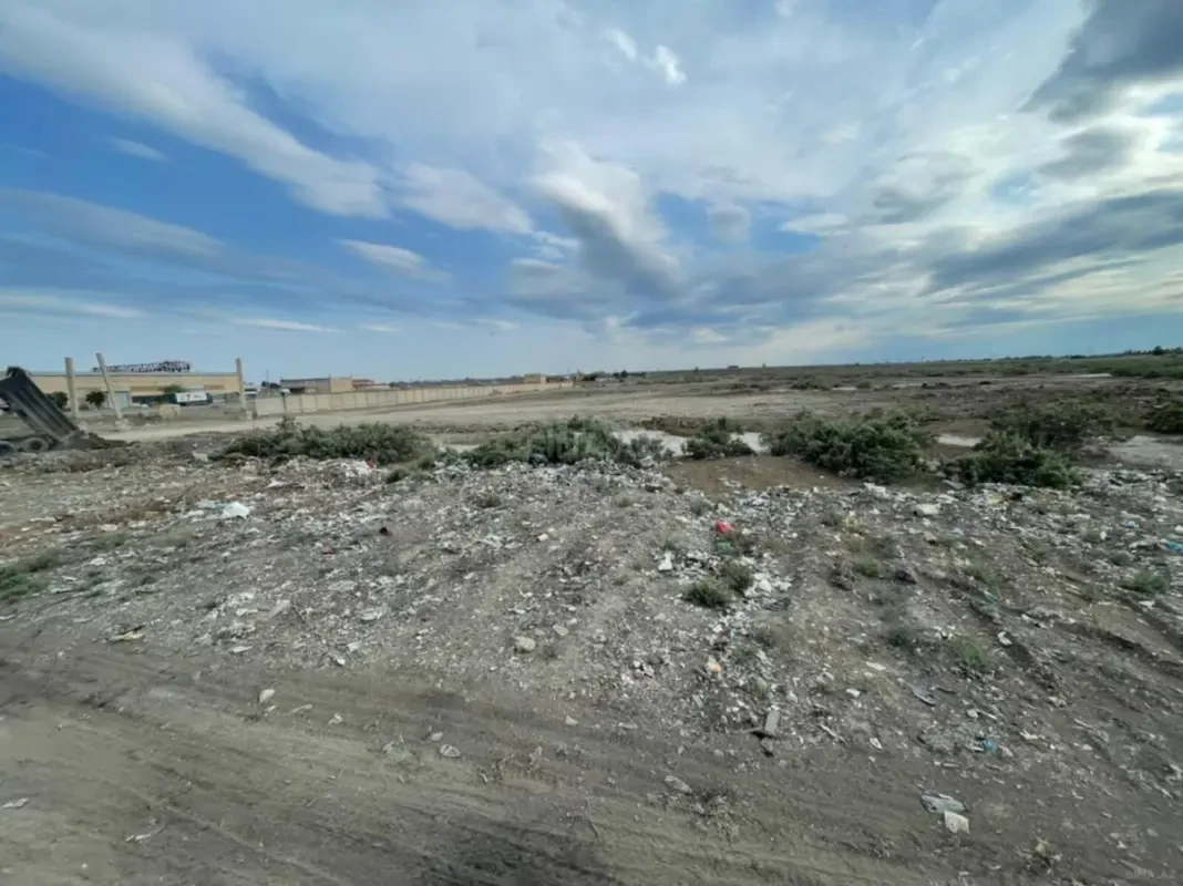 Satılır torpaq sahəsi 250 m²
