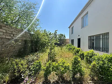 Satılır 5 otaqlı həyət evi 240 m² — Bakı, Buzovna 5 otaq 240.00 m²