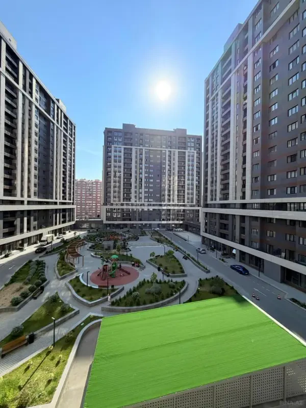 Satılır 3 otaqlı mənzil 128 m²