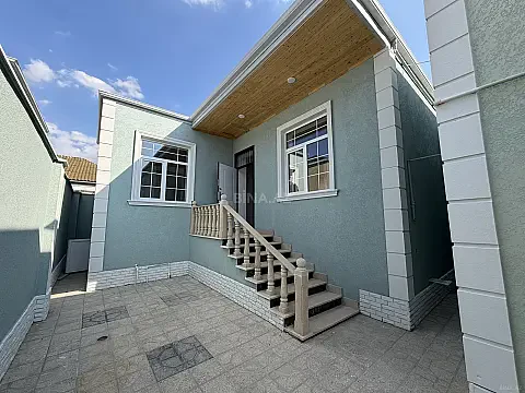 Satılır 3 otaqlı həyət evi 90 m² — Bakı 3 otaq 90.00 m²