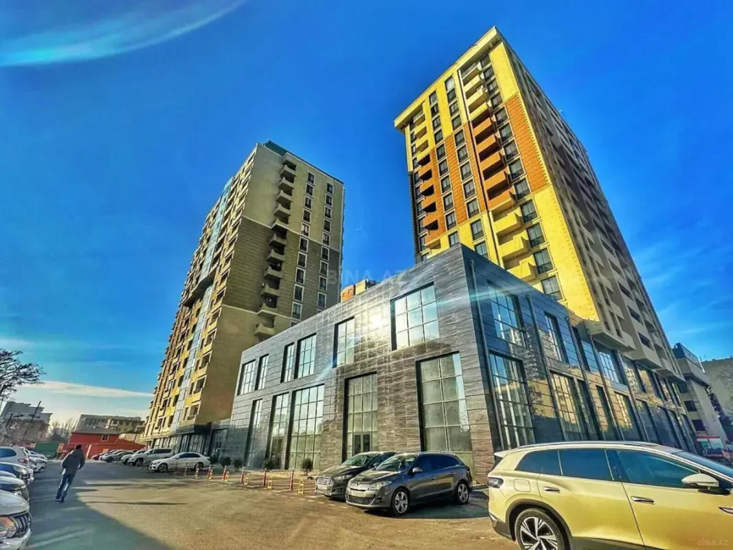 Satılır 3 otaqlı mənzil 110 m²
