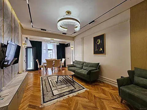 Kirayə verilir 2 otaqlı mənzil 85 m² — Bakı 2 otaq 85.00 m²