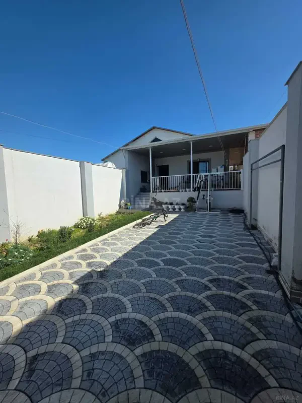 Satılır 3 otaqlı həyət evi 120 m²