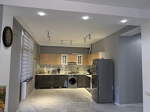 Kirayə verilir 4 otaqlı həyət evi 200 m² — Bakı, Buzovna 4 otaq 200.00 m²