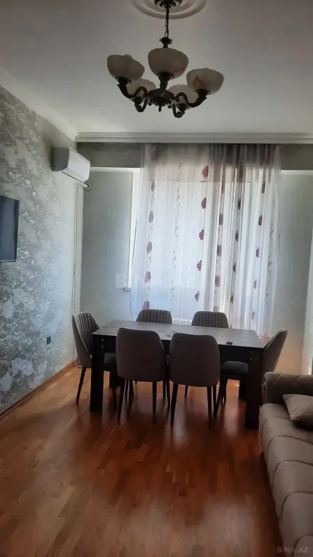 Kirayə verilir 2 otaqlı mənzil 50 m²