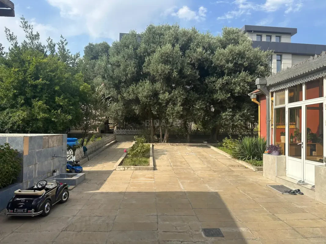 Satılır 5 otaqlı həyət evi 150 m²