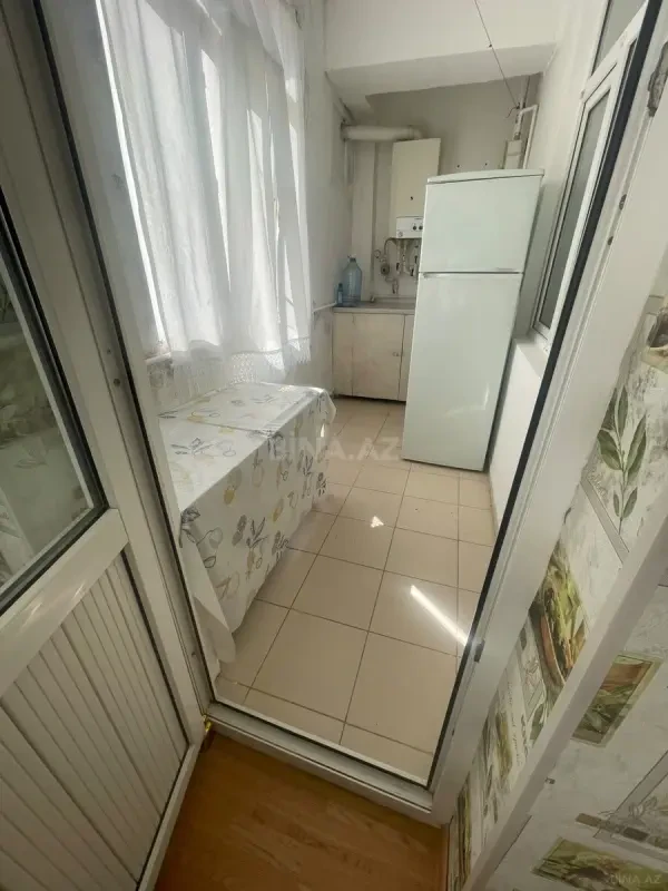 Kirayə verilir 2 otaqlı mənzil 65 m²