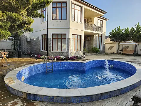 Kirayə verilir 5 otaqlı həyət evi 250 m² — Bakı, Xəzər 5 otaq 250.00 m²