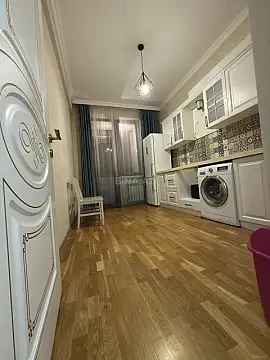 Satılır 2 otaqlı mənzil 70 m² — Bakı 2 otaq 70.00 m²