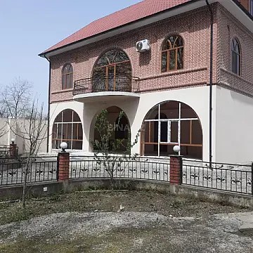Satılır 7 otaqlı həyət evi 280 m² — Lənkəran 7 otaq 280.00 m²