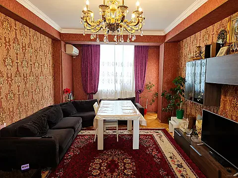 Satılır 3 otaqlı mənzil 165 m² — Bakı, Yeni Yasamal 3 otaq 165.00 m²