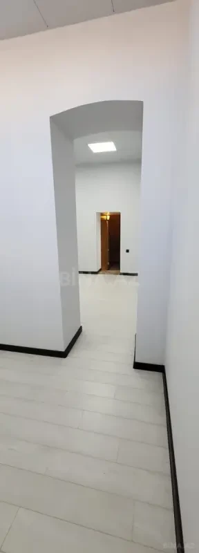 Kirayə verilir obyekt 80 m²