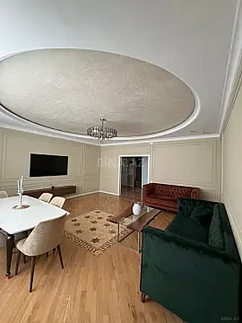 Kirayə verilir 3 otaqlı mənzil 120 m² — Bakı 3 otaq 120.00 m²