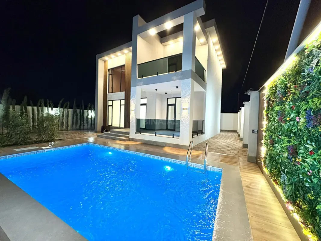 Satılır 4 otaqlı həyət evi 200 m²