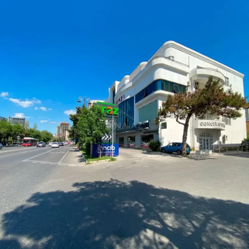 Satılır 3 otaqlı mənzil 90 m²