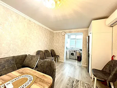 Satılır 2 otaqlı mənzil 45 m² — Bakı 2 otaq 45.00 m²