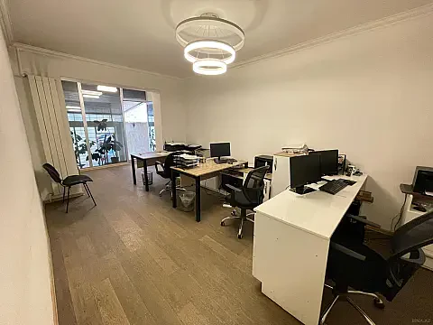 Kirayə verilir 4 otaqlı ofis 140 m² — Bakı, Xətai 4 otaq 140.00 m²
