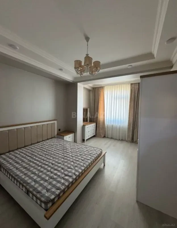 Kirayə verilir 2 otaqlı mənzil 70 m²