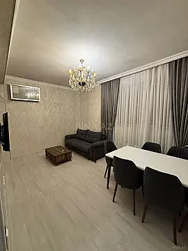 Kirayə verilir 2 otaqlı mənzil 65 m² — Bakı, İnşaatçılar 2 otaq 65.00 m²