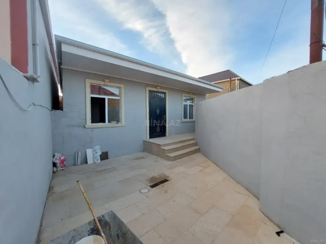 Satılır 3 otaqlı həyət evi 80 m²