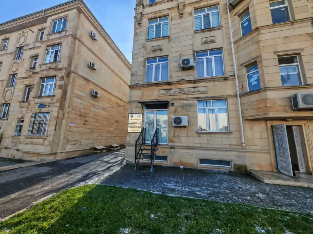 Kirayə verilir obyekt 64 m²