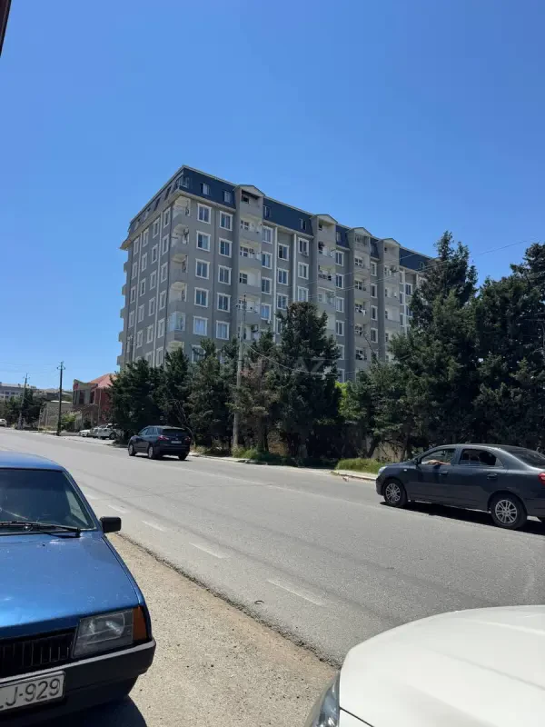 Satılır 2 otaqlı mənzil 66 m²