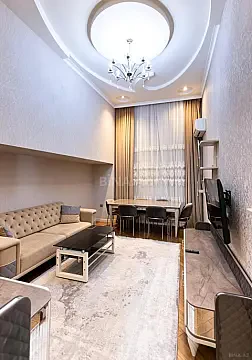 Kirayə verilir 3 otaqlı mənzil 80 m² — Bakı, Sahil qəs. 3 otaq 80.00 m²