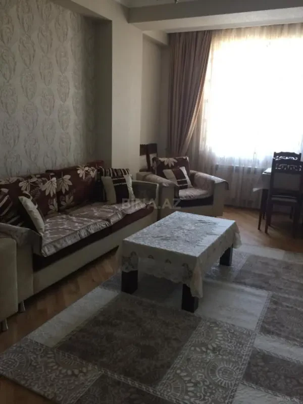 Kirayə verilir 2 otaqlı mənzil 64 m²