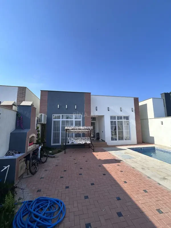 Satılır 4 otaqlı həyət evi 120 m²