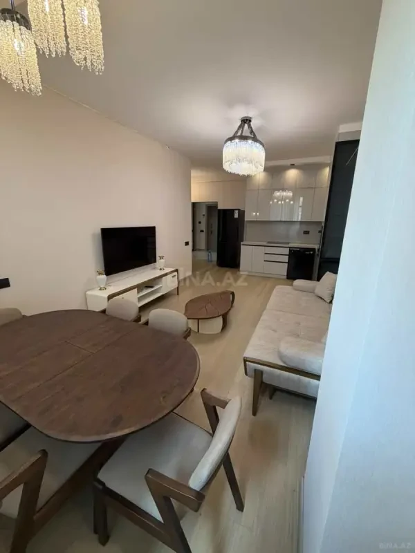 Satılır 2 otaqlı mənzil 68 m²