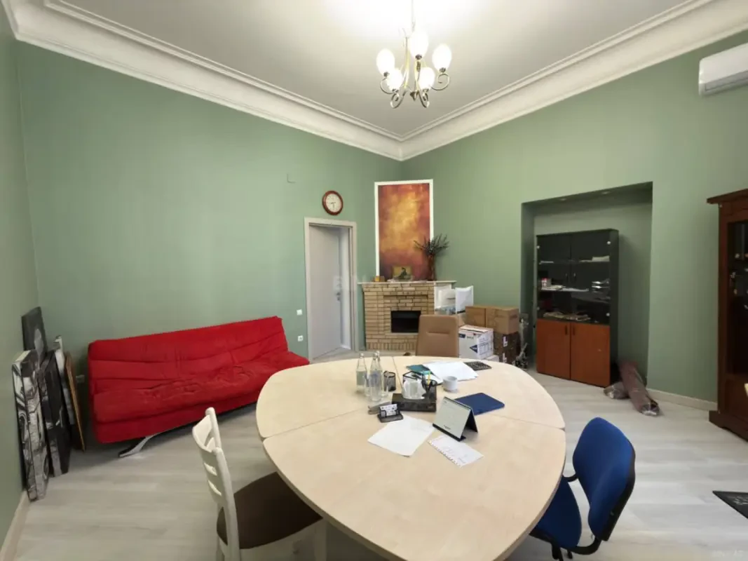 Kirayə verilir 1 otaqlı ofis 50 m²