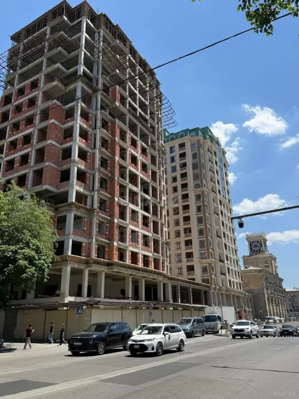 Satılır 3 otaqlı mənzil 113 m²