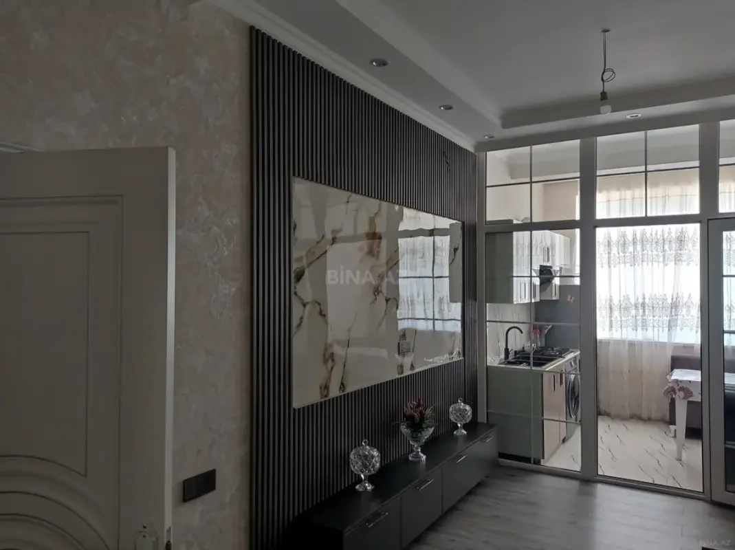 Kirayə verilir 2 otaqlı mənzil 60 m²
