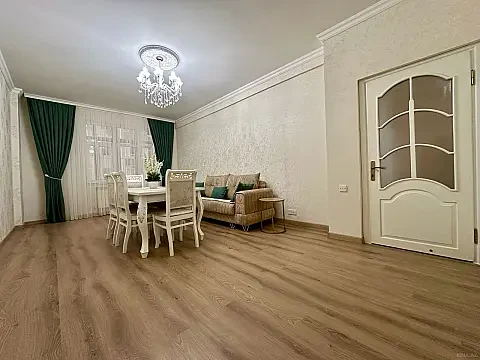 Kirayə verilir 2 otaqlı mənzil 80 m² — Bakı 2 otaq 80.00 m²