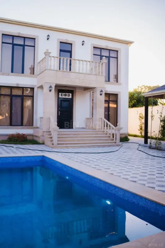 Kirayə verilir 5 otaqlı həyət evi 200 m²