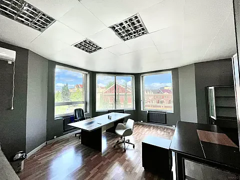 Kirayə verilir 1 otaqlı ofis 35 m² — Bakı 1 otaq 35.00 m²