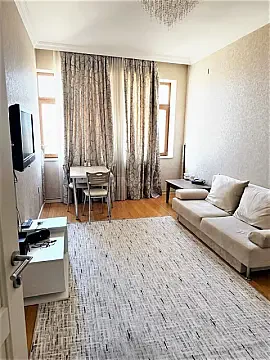 Satılır 2 otaqlı mənzil 50 m² — Bakı, İnşaatçılar 2 otaq 50.00 m²