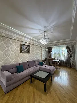 Kirayə verilir 2 otaqlı mənzil 70 m² — Bakı, Həzi Aslanov qəs. 2 otaq 70.00 m²