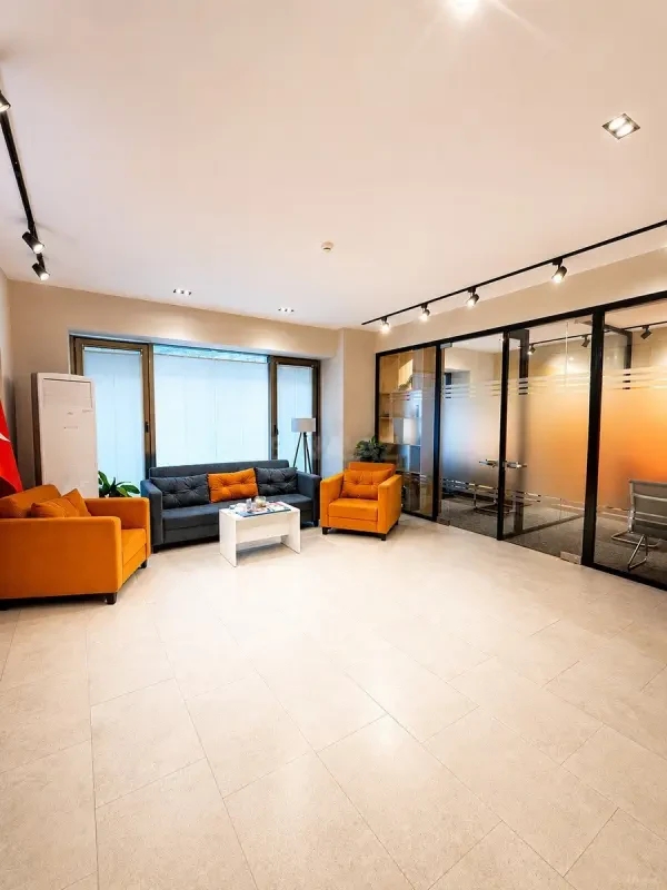 Kirayə verilir 8 otaqlı ofis 200 m²
