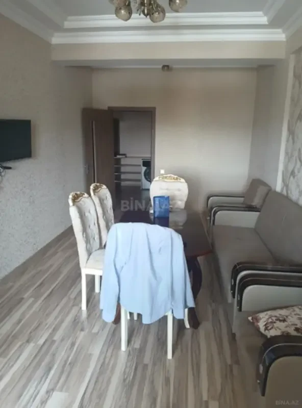 Kirayə verilir 2 otaqlı mənzil 66 m²
