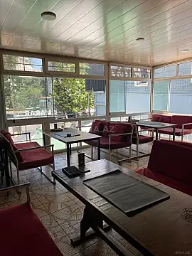 Kirayə verilir obyekt 200 m² — Bakı, Bakıxanov 200.00 m²