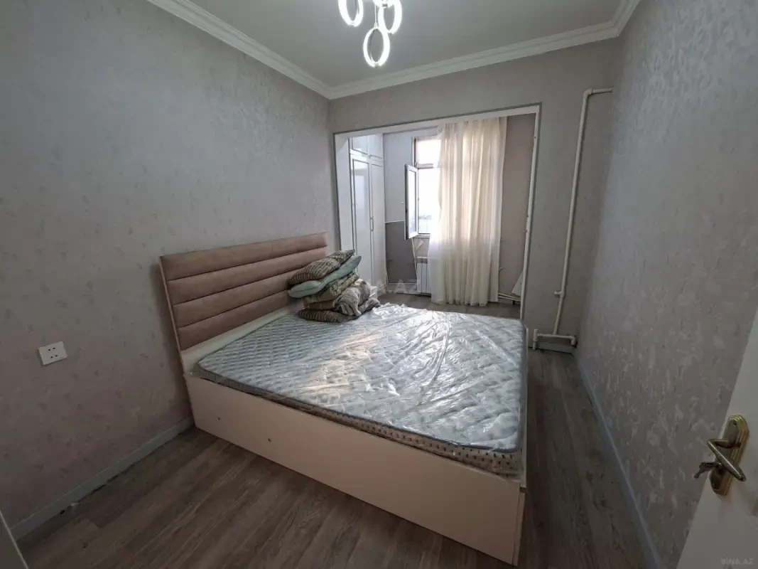 Kirayə verilir 2 otaqlı mənzil 47 m²