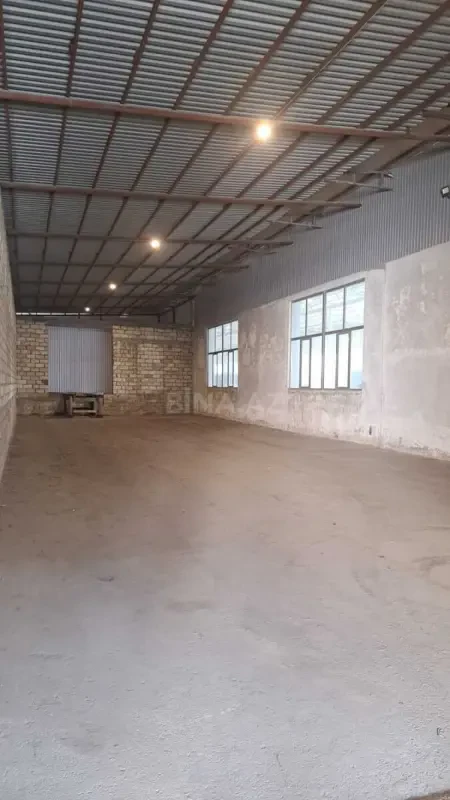 Kirayə verilir obyekt 240 m²