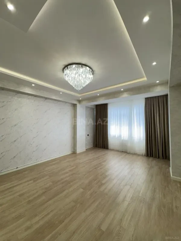 Satılır 2 otaqlı mənzil 75 m²