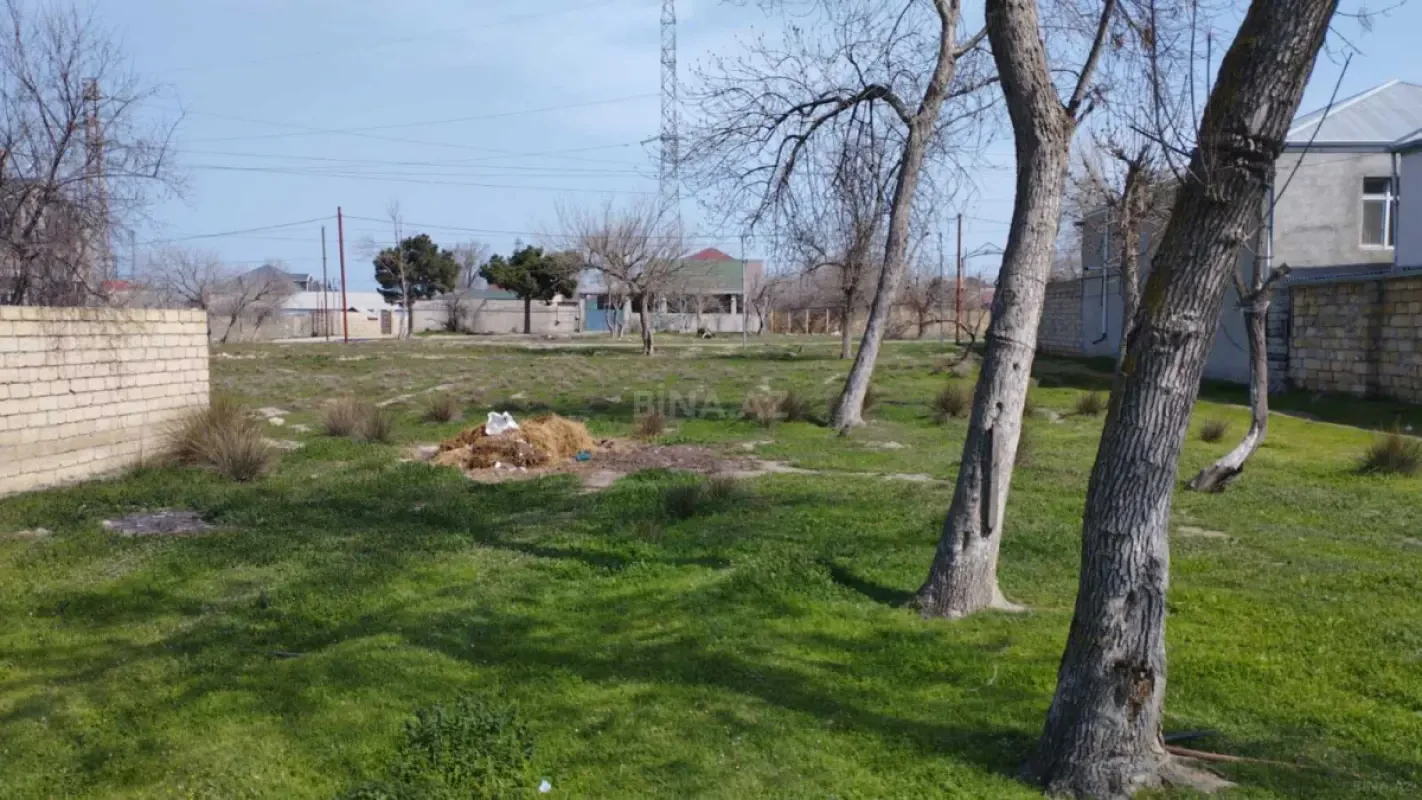 Satılır torpaq sahəsi 30 m²
