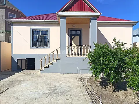 Satılır 3 otaqlı həyət evi 110 m² — Bakı 3 otaq 110.00 m²