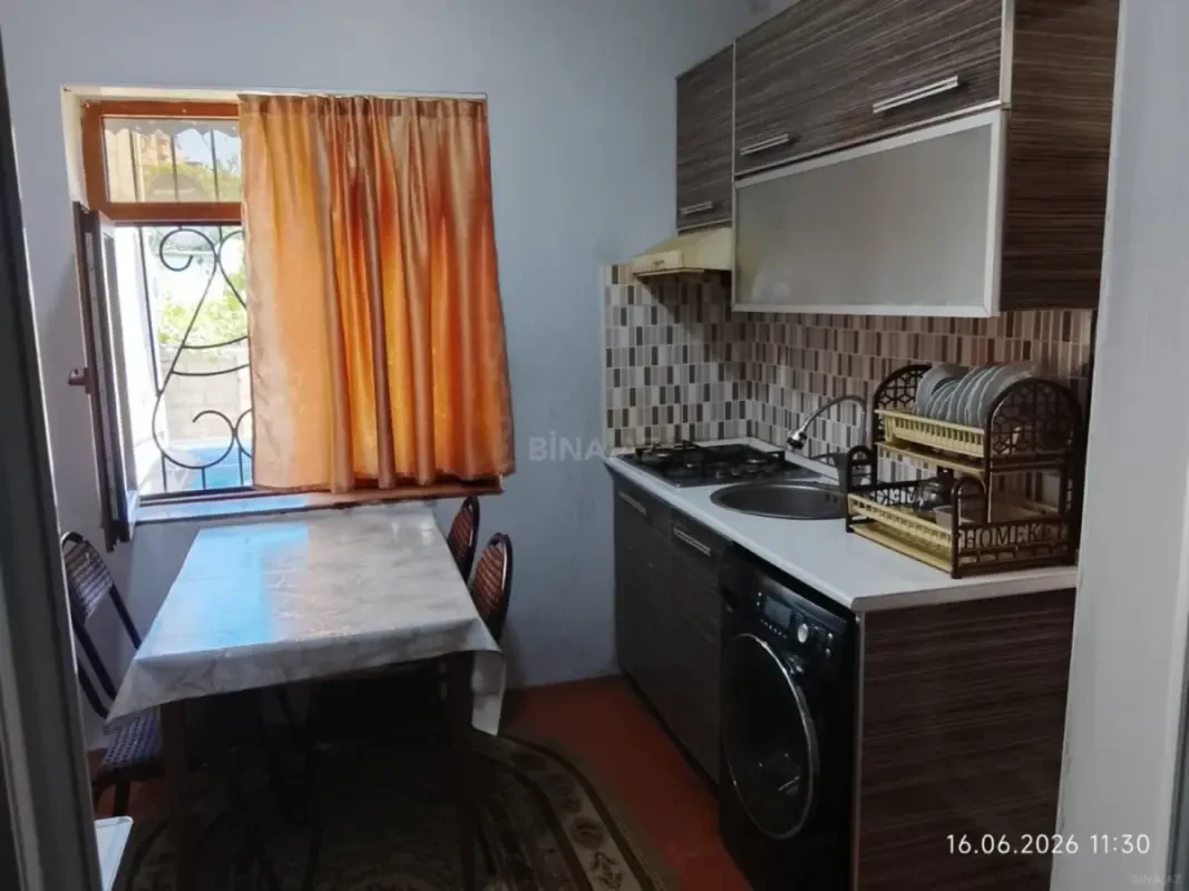 Kirayə verilir 2 otaqlı həyət evi 55 m²