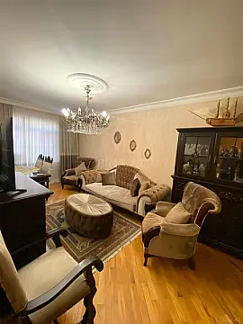 Satılır 3 otaqlı mənzil 76 m² — Bakı, Həzi Aslanov qəs. 3 otaq 76.00 m²